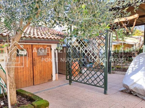 casa indipendente in vendita a Ravenna in zona Centro Storico