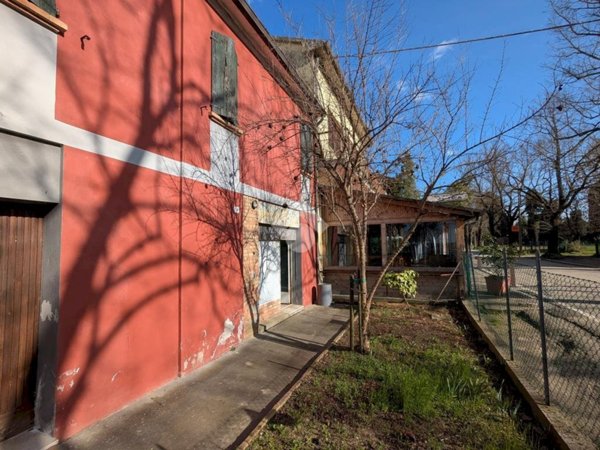 casa semindipendente in vendita a Ravenna