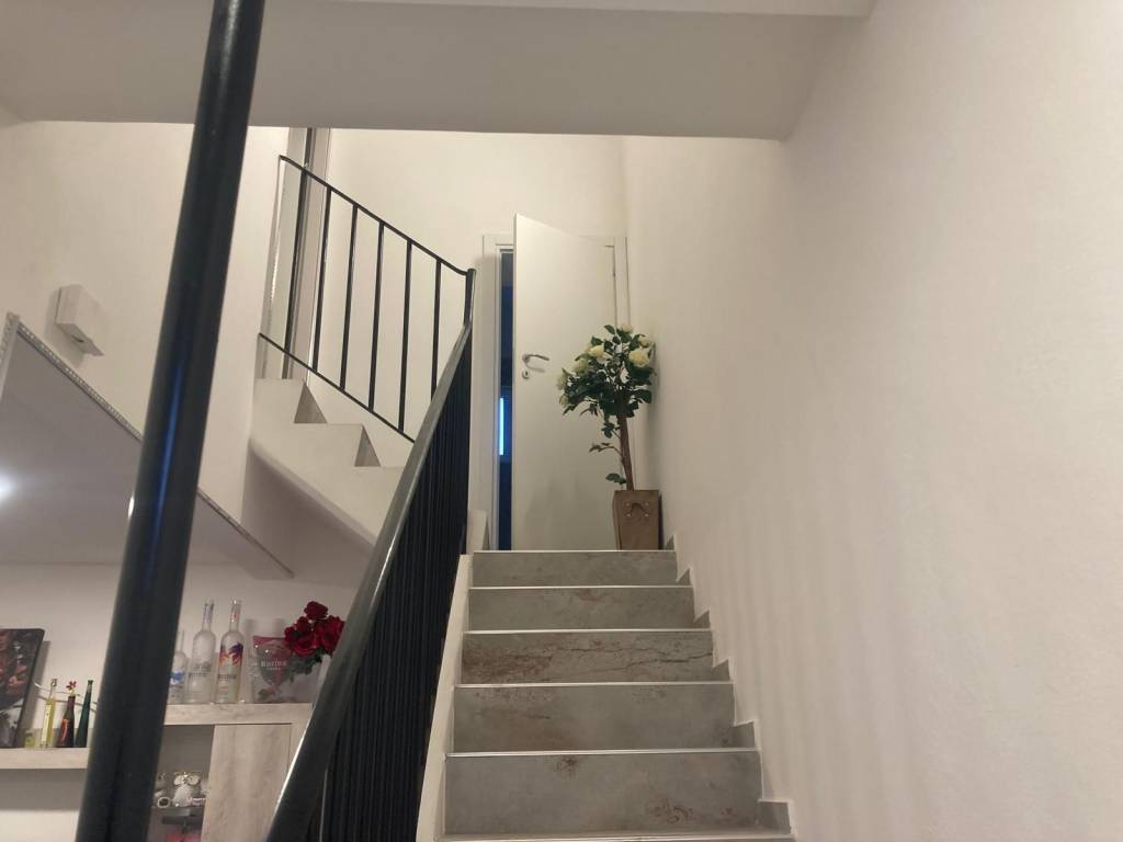 casa indipendente in vendita a Ravenna in zona Mezzano