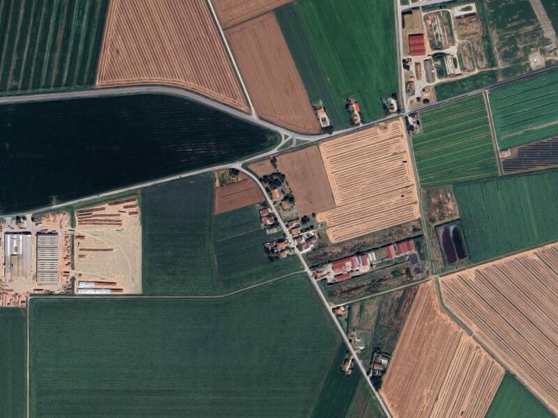 terreno edificabile in vendita a Ravenna in zona Classe