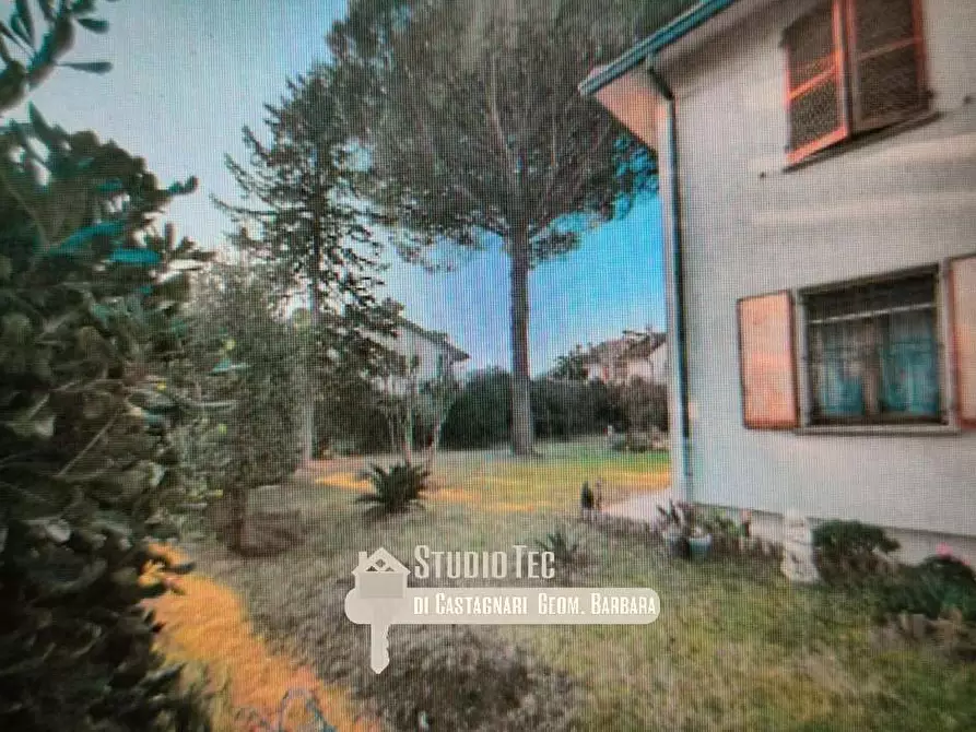 casa indipendente in vendita a Ravenna in zona Lido Adriano