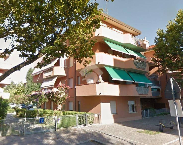 appartamento in vendita a Ravenna in zona Lido Adriano