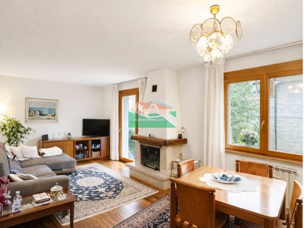 casa indipendente in vendita a Ravenna in zona Centro Storico