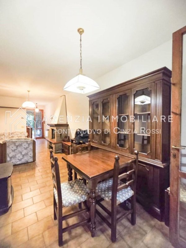 casa indipendente in vendita a Ravenna in zona Centro Storico