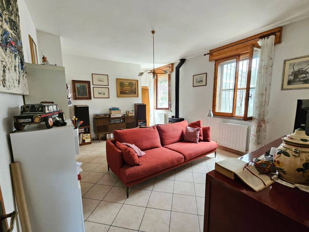 casa indipendente in vendita a Ravenna in zona Borgo Montone