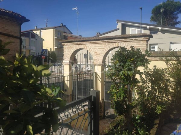 casa indipendente in vendita a Ravenna