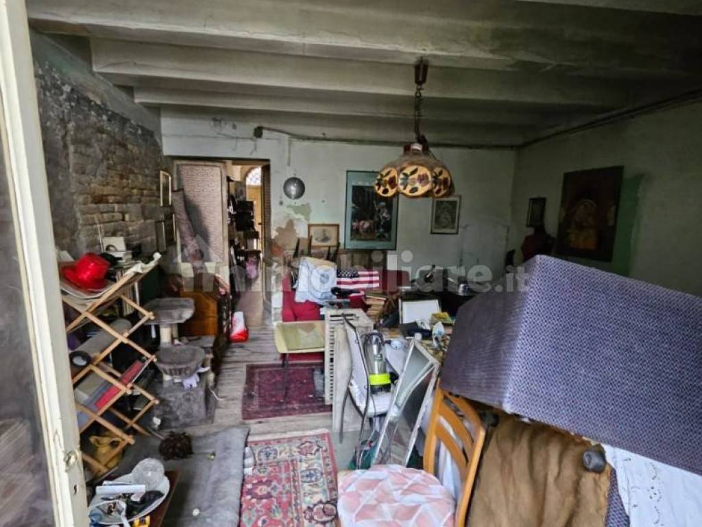 casa indipendente in vendita a Ravenna