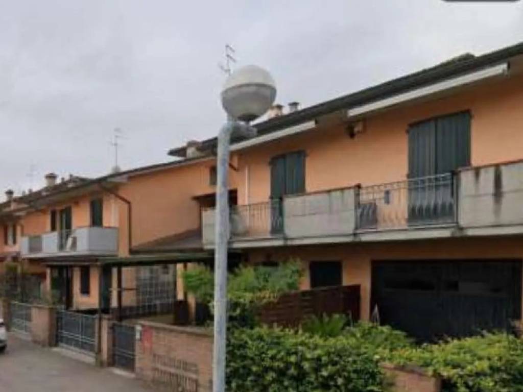 appartamento in vendita a Ravenna in zona Lido di Classe