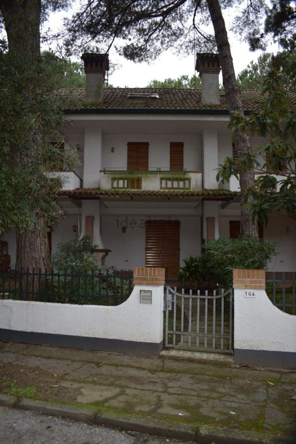 casa indipendente in vendita a Ravenna in zona Marina Romea