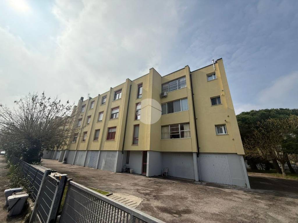 appartamento in vendita a Ravenna in zona Marina di Ravenna