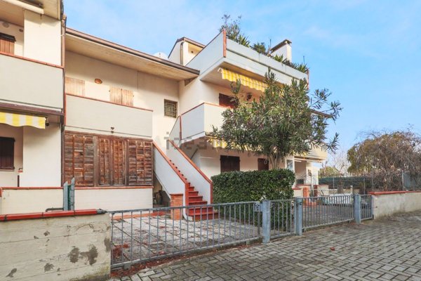 appartamento in vendita a Ravenna in zona Lido di Classe
