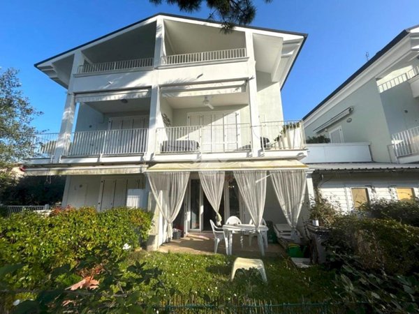 appartamento in vendita a Ravenna in zona Marina Romea