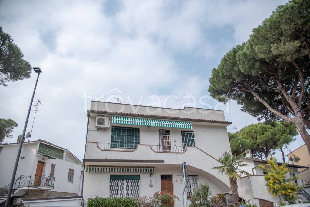 appartamento in vendita a Ravenna in zona Punta Marina Terme