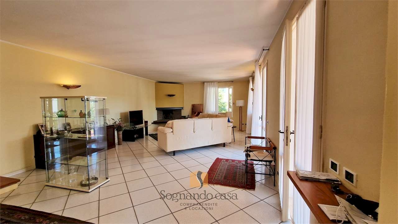 casa indipendente in vendita a Ravenna in zona Borgo Montone