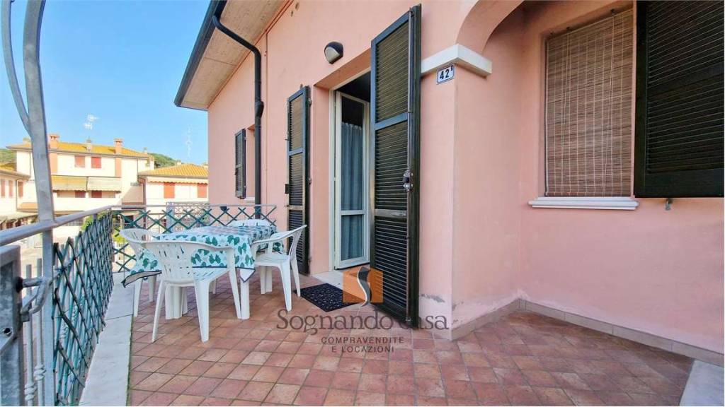 appartamento in vendita a Ravenna in zona Punta Marina Terme