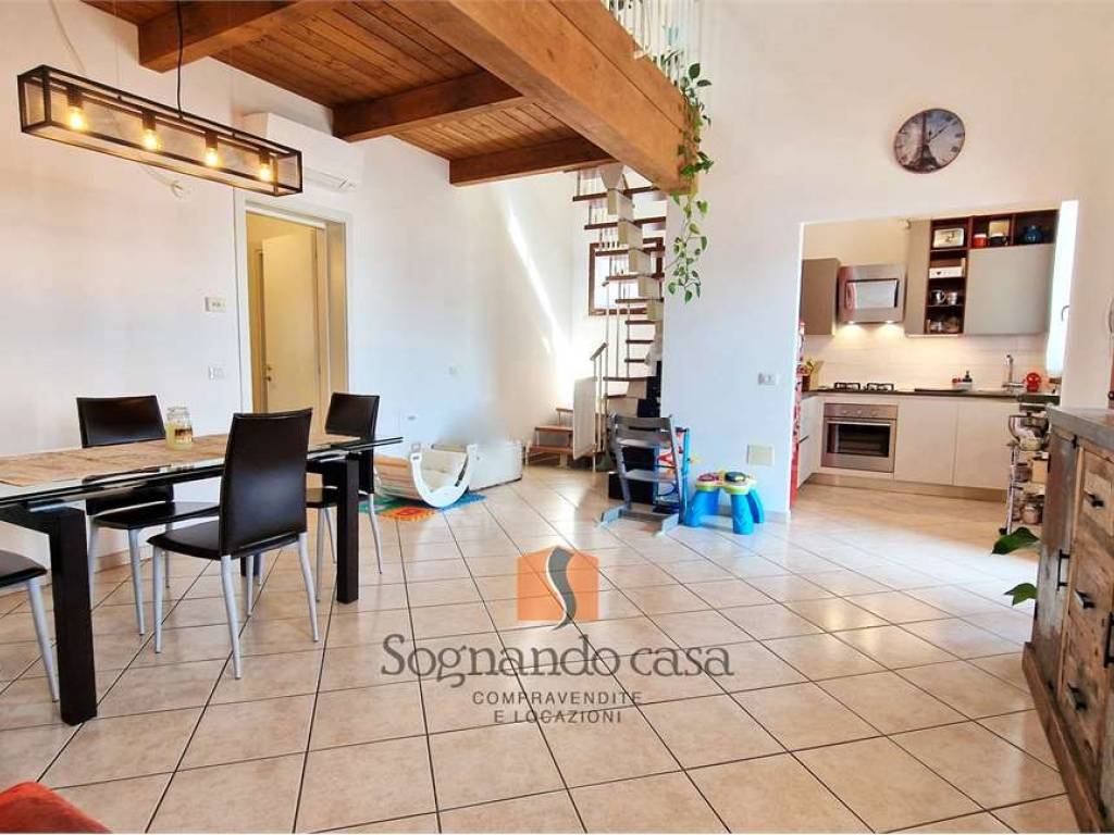 casa indipendente in vendita a Ravenna in zona Classe