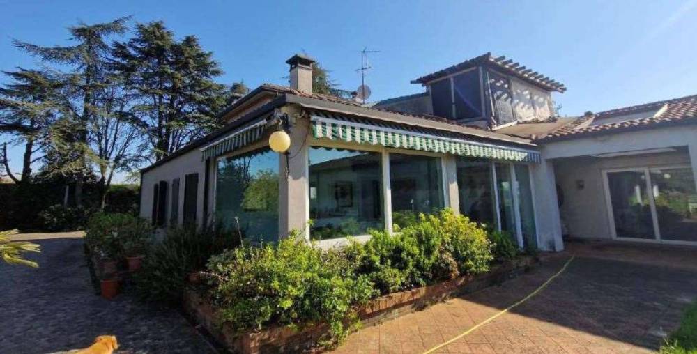 casa indipendente in vendita a Ravenna in zona Classe