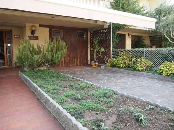 casa indipendente in vendita a Ravenna in zona Ponte Nuovo