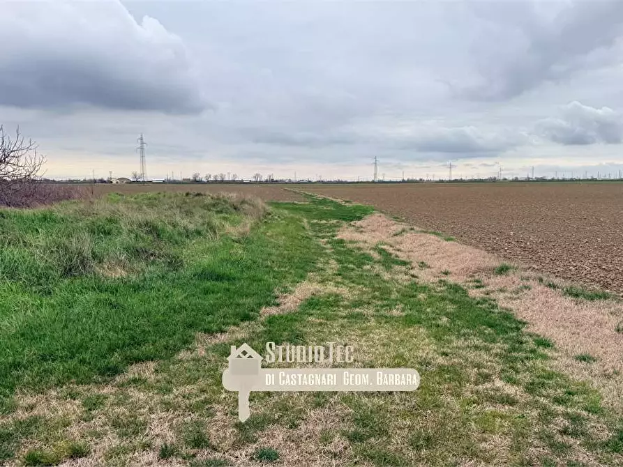 ufficio in vendita a Ravenna in zona Classe