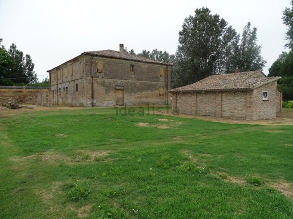 appartamento in vendita a Ravenna in zona Ghibullo