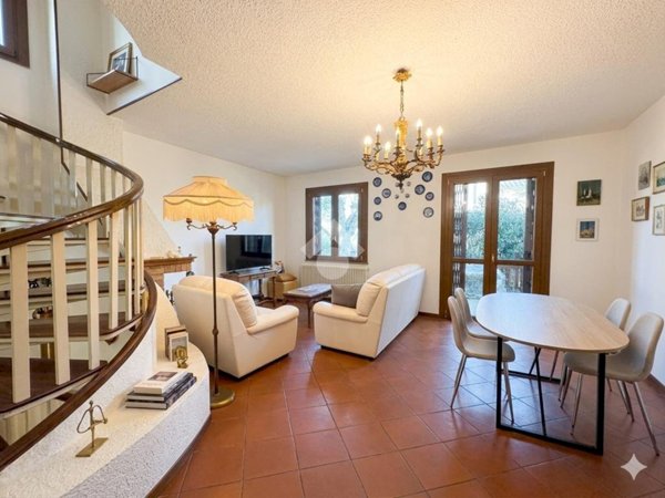 casa indipendente in vendita a Ravenna in zona Centro Storico