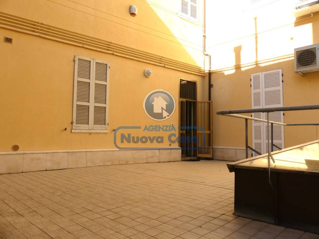 appartamento in vendita a Ravenna in zona Centro Storico