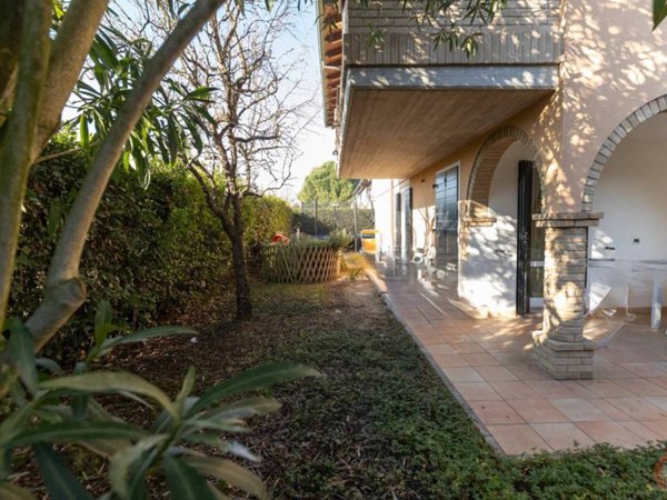 casa indipendente in vendita a Ravenna in zona Borgo Montone