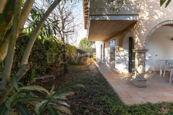 casa indipendente in vendita a Ravenna in zona Borgo Montone