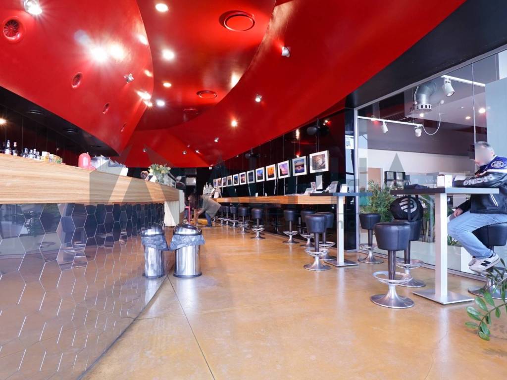 negozio in vendita a Ravenna