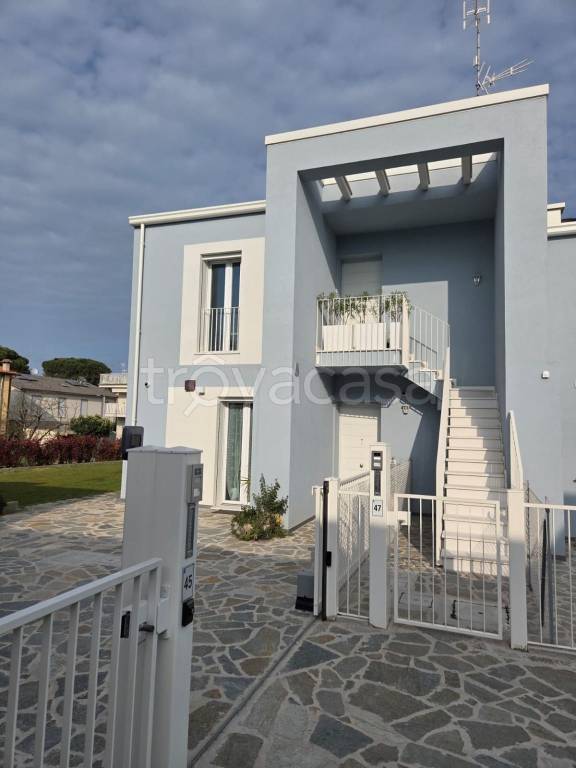 appartamento in vendita a Ravenna in zona Punta Marina Terme