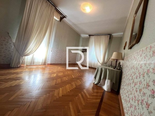 casa indipendente in vendita a Ravenna in zona Centro Storico