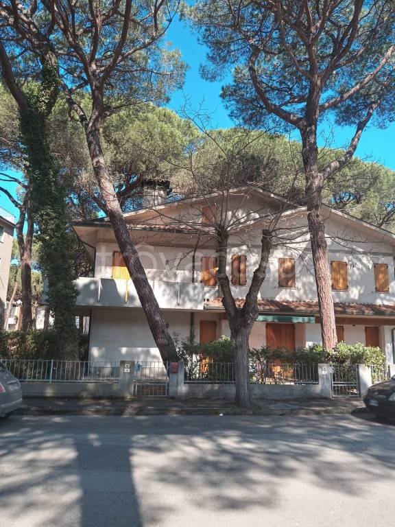 casa indipendente in vendita a Ravenna in zona Porto Corsini
