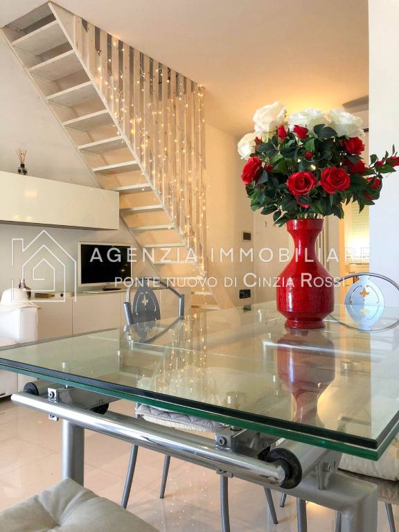 casa indipendente in vendita a Ravenna in zona Centro Storico