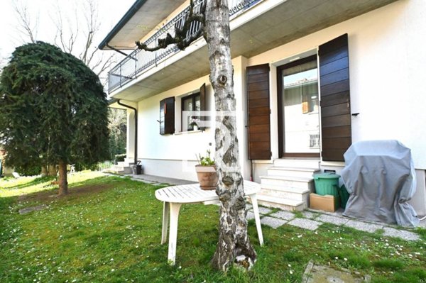 casa indipendente in vendita a Ravenna in zona Classe