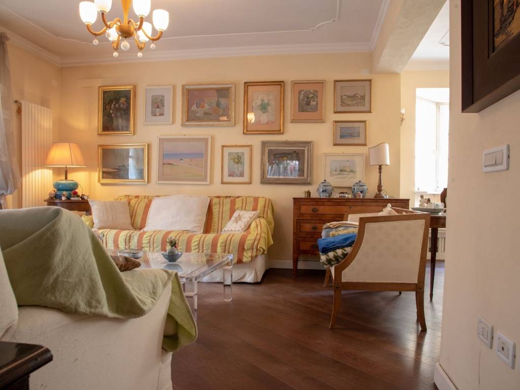 casa indipendente in vendita a Ravenna in zona Centro Storico