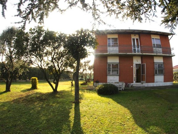 casa indipendente in vendita a Ravenna in zona Roncalceci