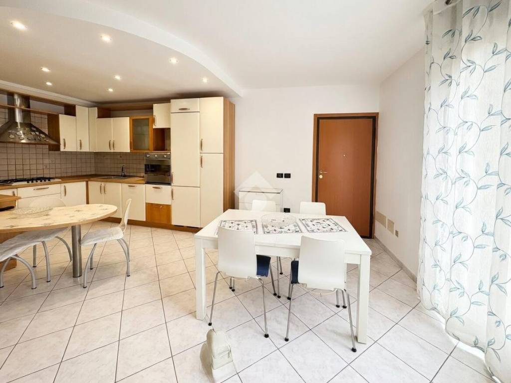 appartamento in vendita a Ravenna in zona Castiglione di Ravenna