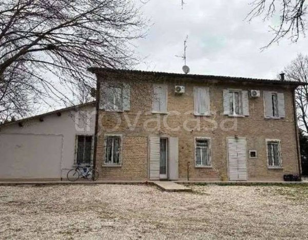 casa indipendente in vendita a Ravenna in zona Ponte Nuovo