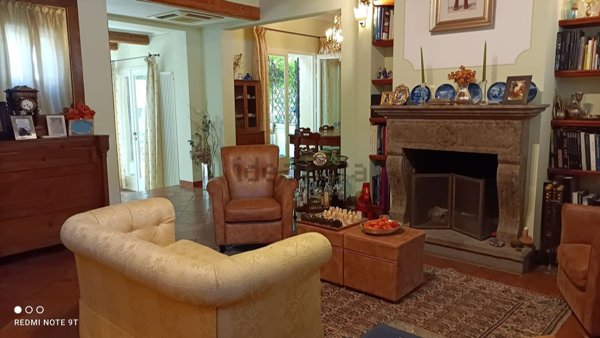 casa indipendente in vendita a Ravenna