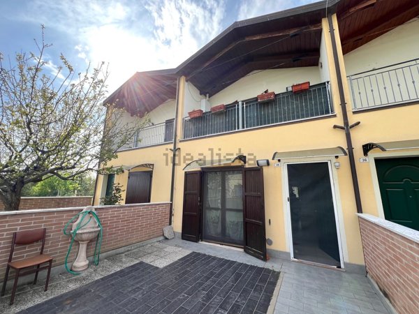 casa indipendente in vendita a Ravenna in zona Savarna / Conventello