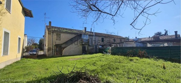 casa semindipendente in vendita a Ravenna in zona San Pietro in Vincoli