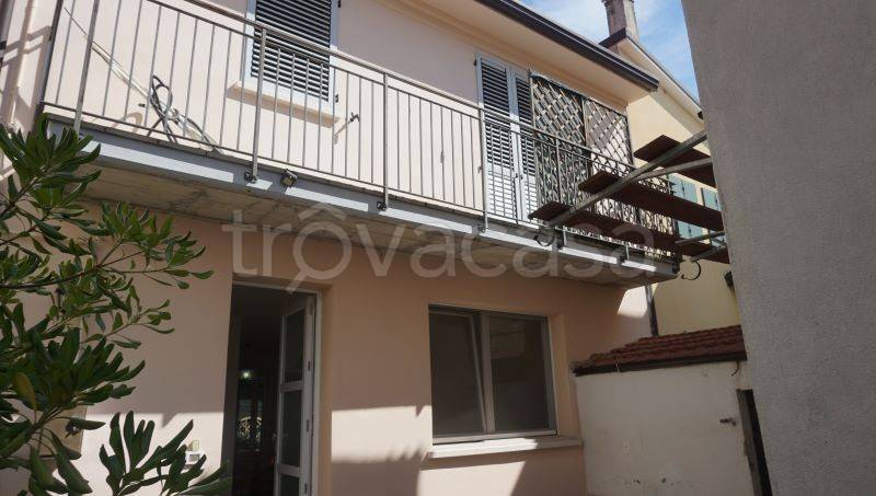 casa indipendente in vendita a Ravenna