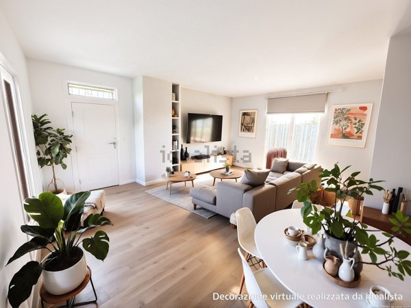 casa indipendente in vendita a Ravenna in zona San Pietro in Vincoli