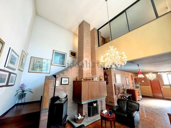 casa indipendente in vendita a Ravenna