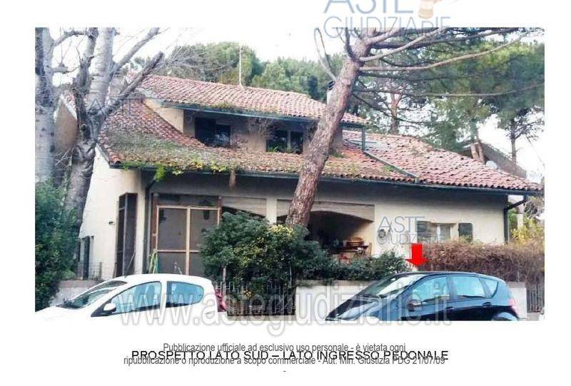 casa indipendente in vendita a Ravenna