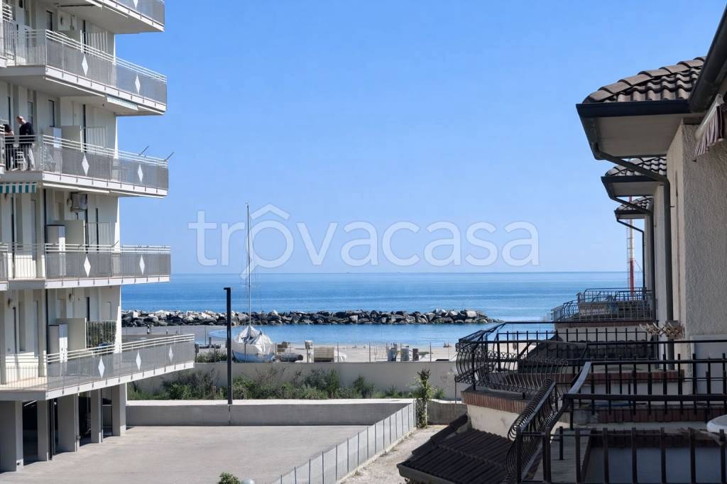 appartamento in vendita a Ravenna in zona Lido di Classe