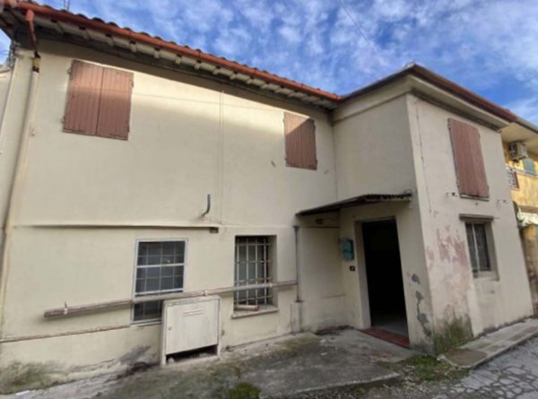 casa indipendente in vendita a Ravenna in zona Classe