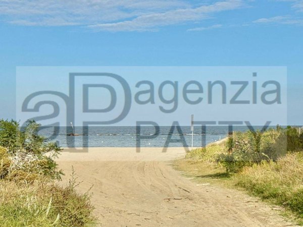 appartamento in vendita a Ravenna in zona Lido di Savio