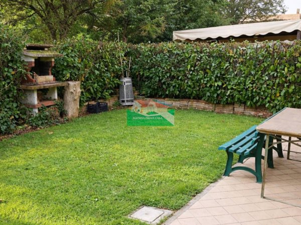 appartamento in vendita a Ravenna in zona Lido di Dante