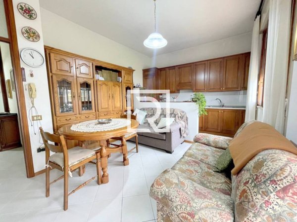 casa indipendente in vendita a Ravenna in zona Gambellara